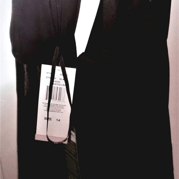 Little Black Dress  Halter Style NWT - Picture 15 of 16